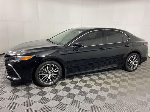 2024 Toyota Camry XLE