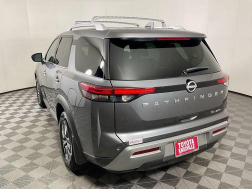Gun Metallic 2024 Nissan Pathfinder SL