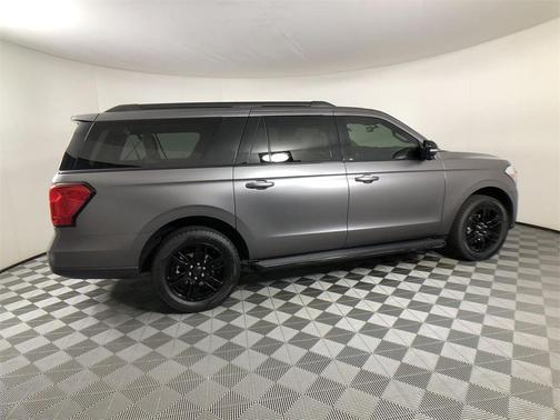 2022 Ford Expedition Max XLT