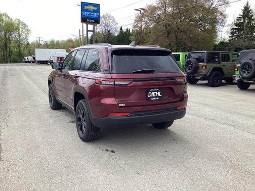 2025 Jeep Grand Cherokee Laredo X