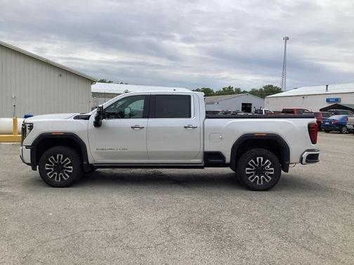 2024 GMC Sierra 2500 Denali Ultimate