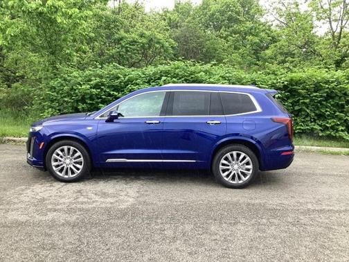 2025 Cadillac XT6 Premium Luxury AWD