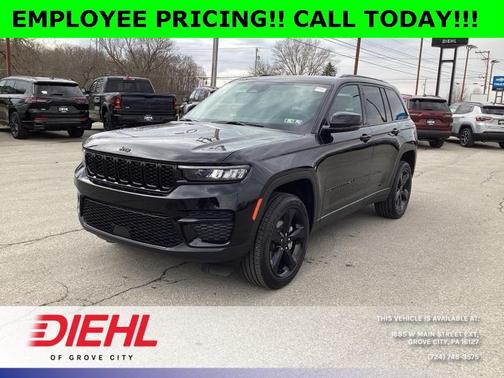 2025 Jeep Grand Cherokee Laredo
