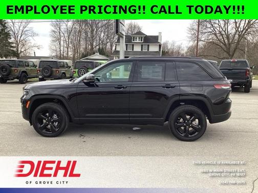 2025 Jeep Grand Cherokee Laredo