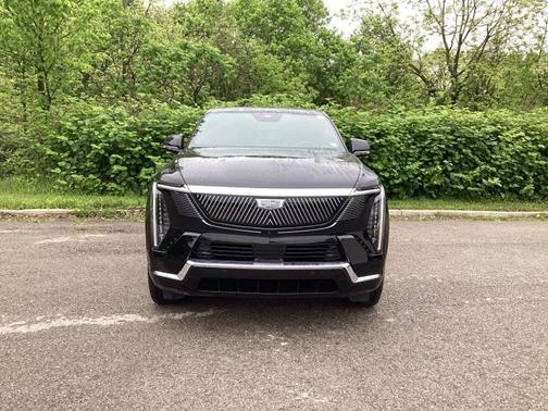 2025 Cadillac Escalade IQ Luxury 1