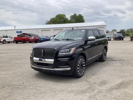 2023 Lincoln Navigator Black Label