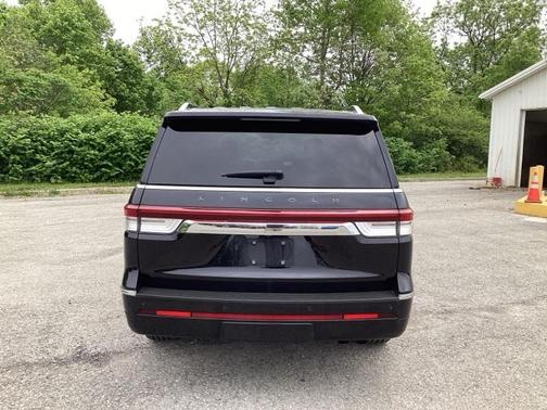 2023 Lincoln Navigator Black Label
