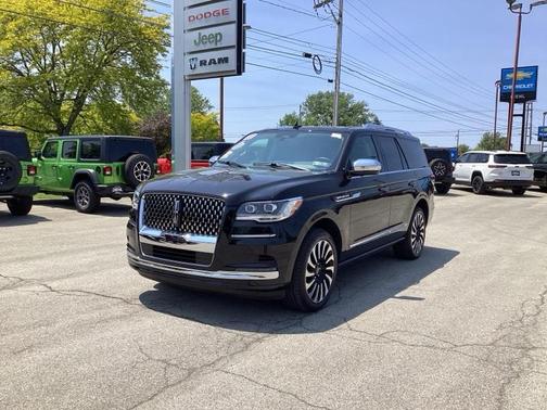 2023 Lincoln Navigator Black Label