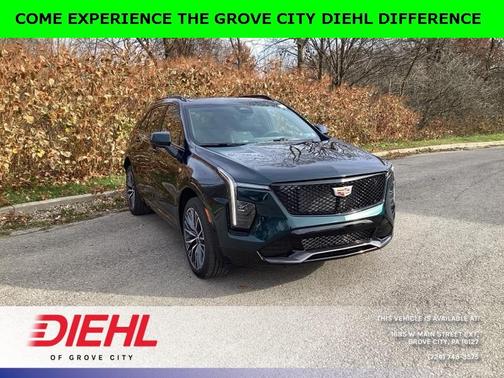 2025 Cadillac XT4 Sport
