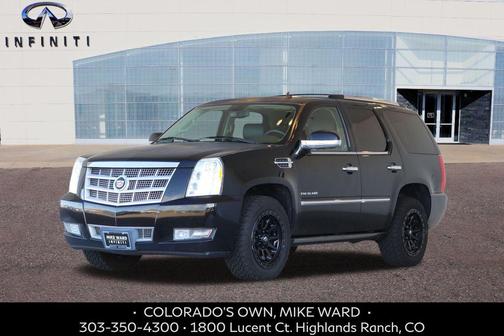 2014 Cadillac Escalade Platinum Edition