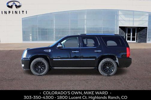 2014 Cadillac Escalade Platinum Edition
