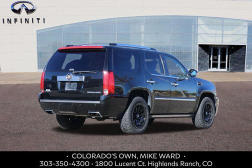 2014 Cadillac Escalade Platinum Edition