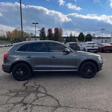 2017 Audi Q5 2.0T Premium Plus