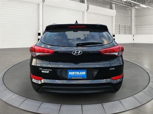 2018 Hyundai TUCSON SEL
