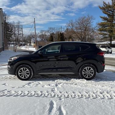 2018 Hyundai TUCSON SEL