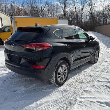 2018 Hyundai TUCSON SEL