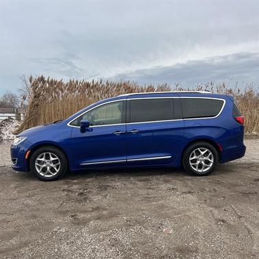2019 Chrysler Pacifica Touring-L Plus