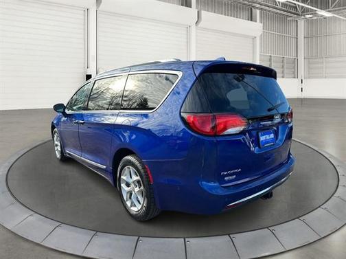 2019 Chrysler Pacifica Touring-L Plus