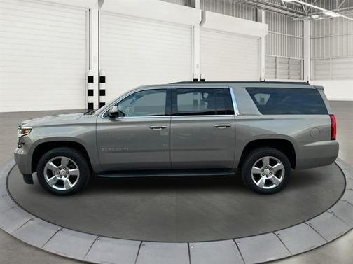 2019 Chevrolet Suburban LT