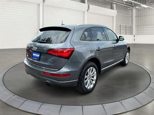 2016 Audi Q5 2.0T Premium Plus