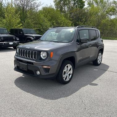 Granite Crystal Metallic Clearcoat 2019 Jeep Renegade Latitude