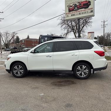 2017 Nissan Pathfinder S
