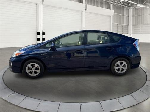 2015 Toyota Prius Three