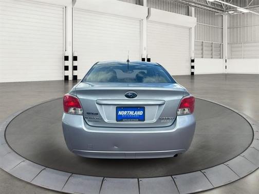 2013 Subaru Impreza 2.0i