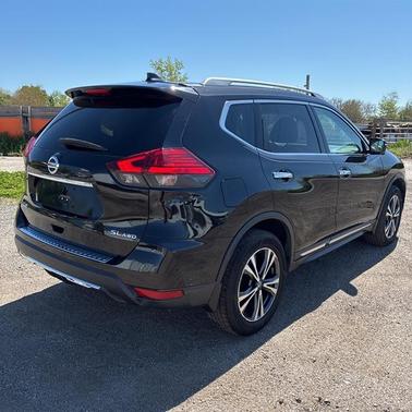 Magnetic Black 2017 Nissan Rogue SL