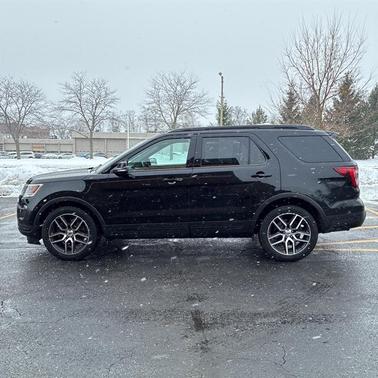 2018 Ford Explorer Sport