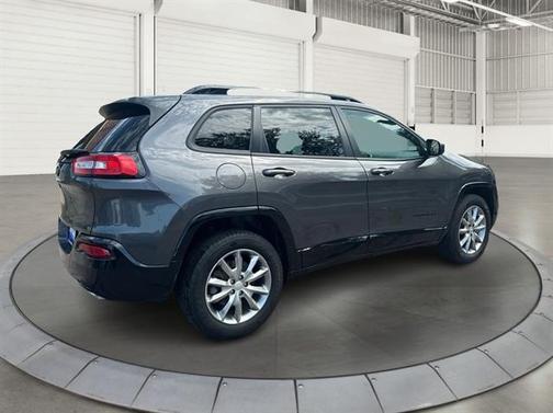 2018 Jeep Cherokee Latitude