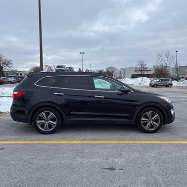 2016 Hyundai SANTA FE SE