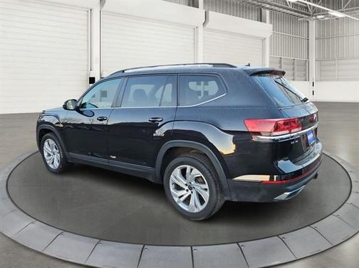 2021 Volkswagen Atlas 3.6L SE w/Technology