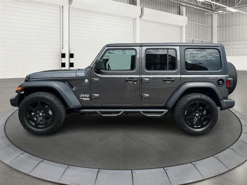 Granite Crystal Metallic Clearcoat 2019 Jeep Wrangler Unlimited Sport