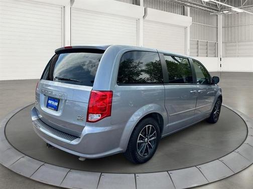 Billet Silver Metallic Clearcoat 2015 Dodge Grand Caravan R/T