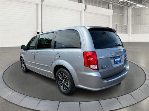 Billet Silver Metallic Clearcoat 2015 Dodge Grand Caravan R/T