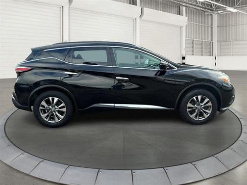 2016 Nissan Murano SV