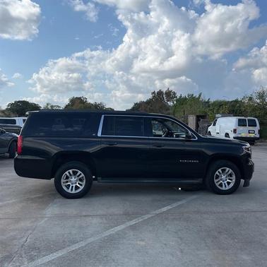2017 Chevrolet Suburban LT