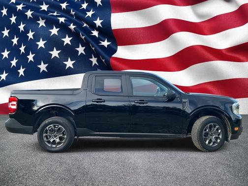 SHADOW BLACK 2024 Ford Maverick XLT