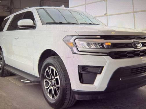 2022 Ford Expedition XLT