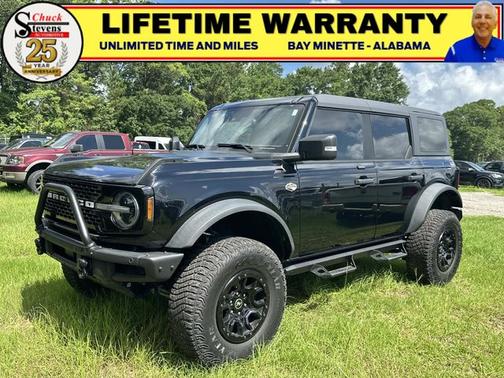 SHADOW BLACK 2022 Ford Bronco WILDTRAK