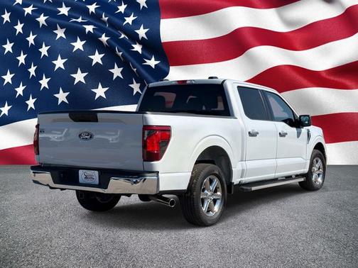 SPACE WHITE METALLIC 2025 Ford F-150 XLT