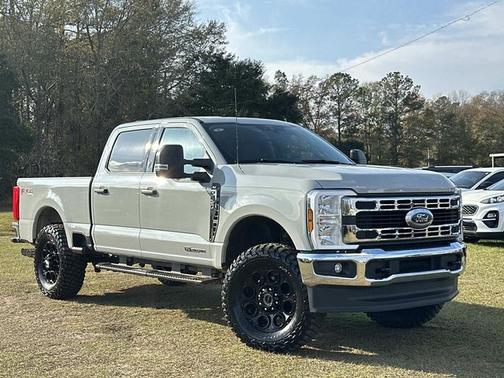 2025 Ford F-250 XLT