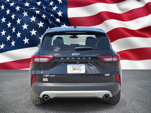 AGATE BLACK METALLIC 2025 Ford Escape ACTIVE