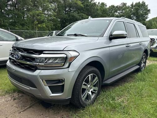ICONIC SILVER METALLIC 2024 Ford Expedition LIMITED