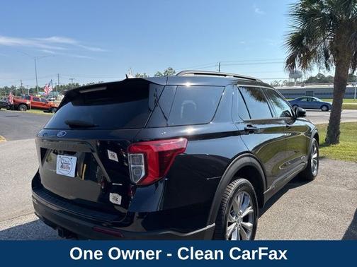 2023 Ford Explorer ST-LINE