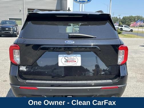 2023 Ford Explorer ST-LINE