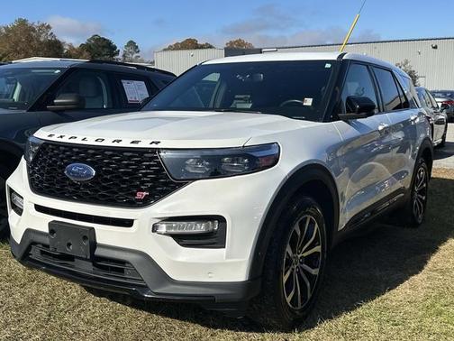2021 Ford Explorer ST
