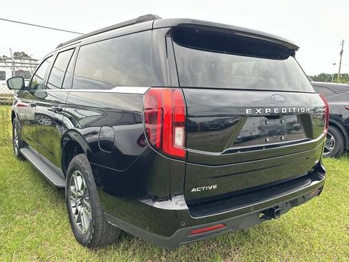 AGATE BLACK METALLIC 2025 Ford Expedition ACTIVE