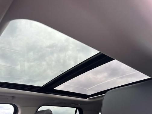 AGATE BLACK METALLIC 2025 Ford Expedition ACTIVE